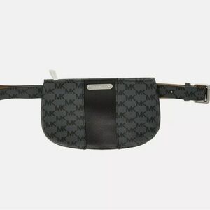 Michael Kors Signature Fanny Pack Belt Bag Black